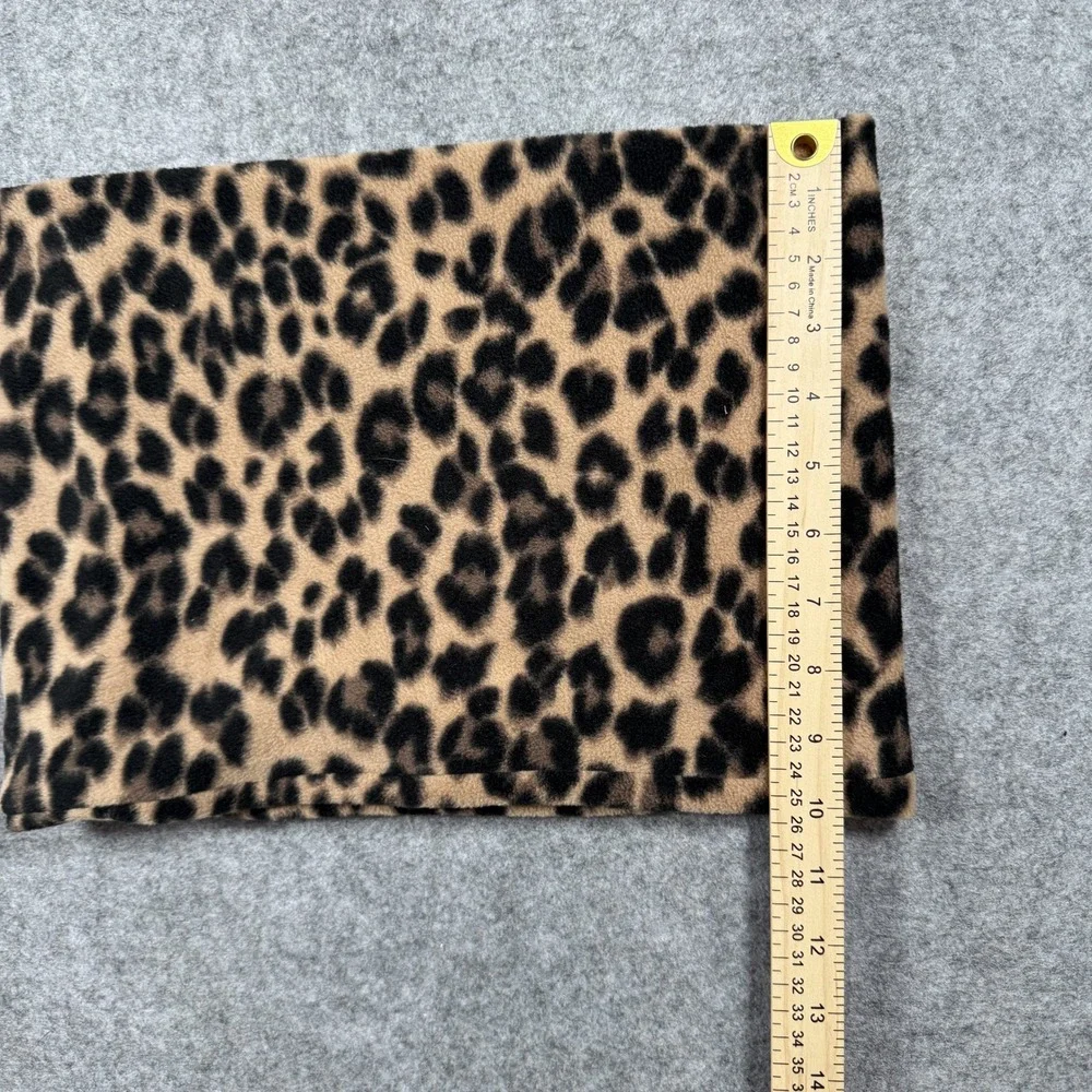 Old Navy Leopard Print Performance Fleece Funnel Scarf Neck Warmer Snood Gaiter